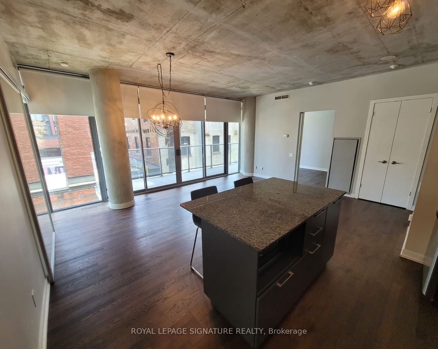 650 King St W, unit 306 for rent - image #6