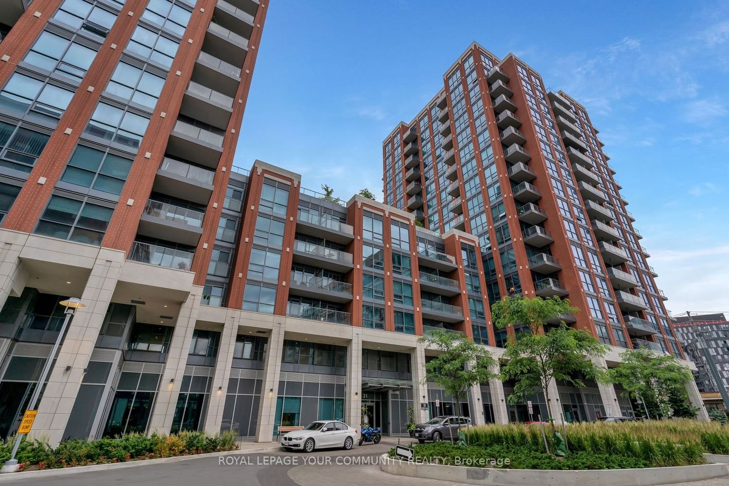 31 Tippett Rd, unit 1307 for rent - image #16