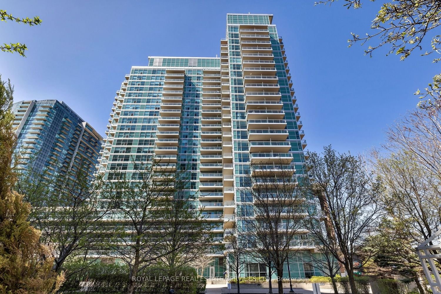 100 Western Battery Rd, unit 1203 for sale - image #2