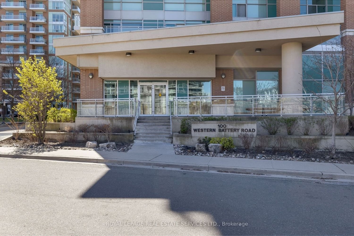 100 Western Battery Rd, unit 1203 for sale - image #4