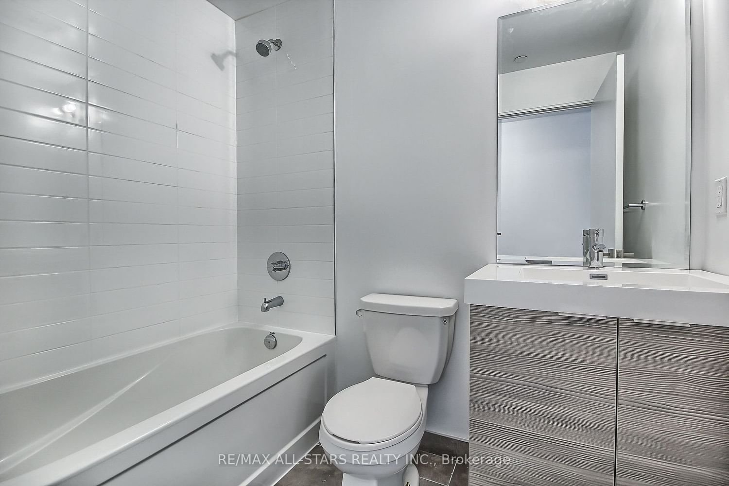 621 Sheppard Ave E, unit 326 for rent - image #11