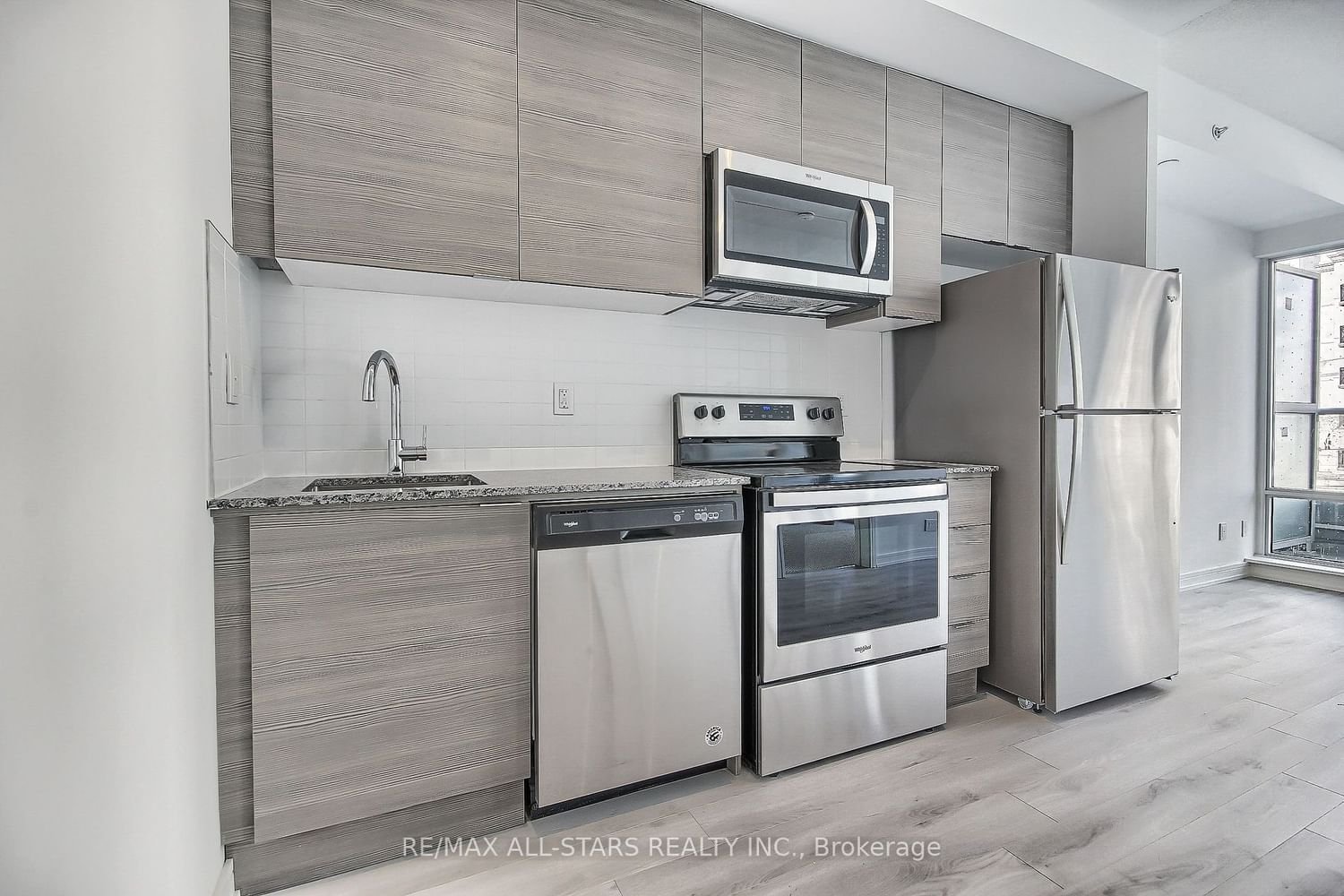 621 Sheppard Ave E, unit 326 for rent - image #6