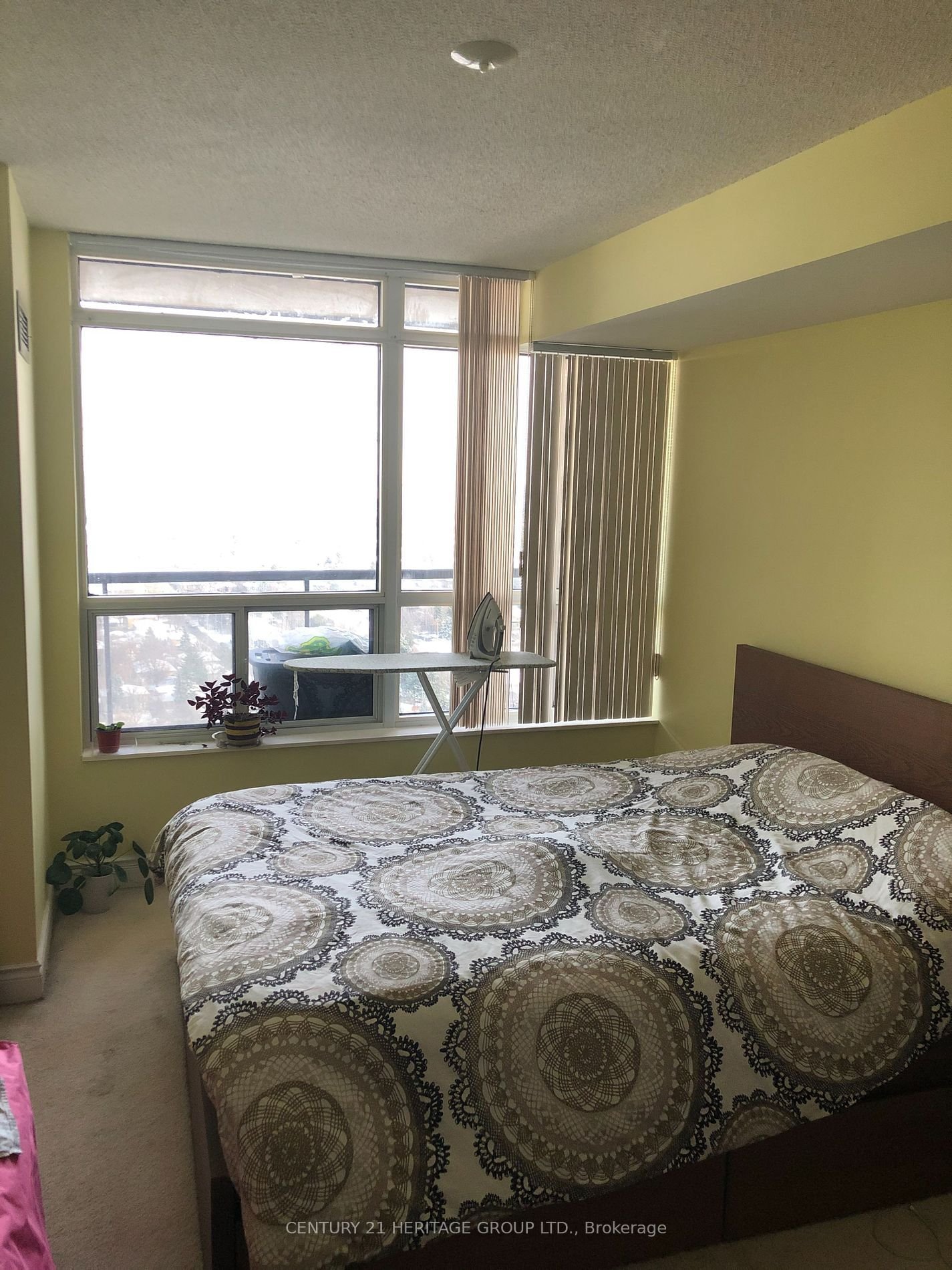 10 Northtown Way, unit 2802 for rent - image #4