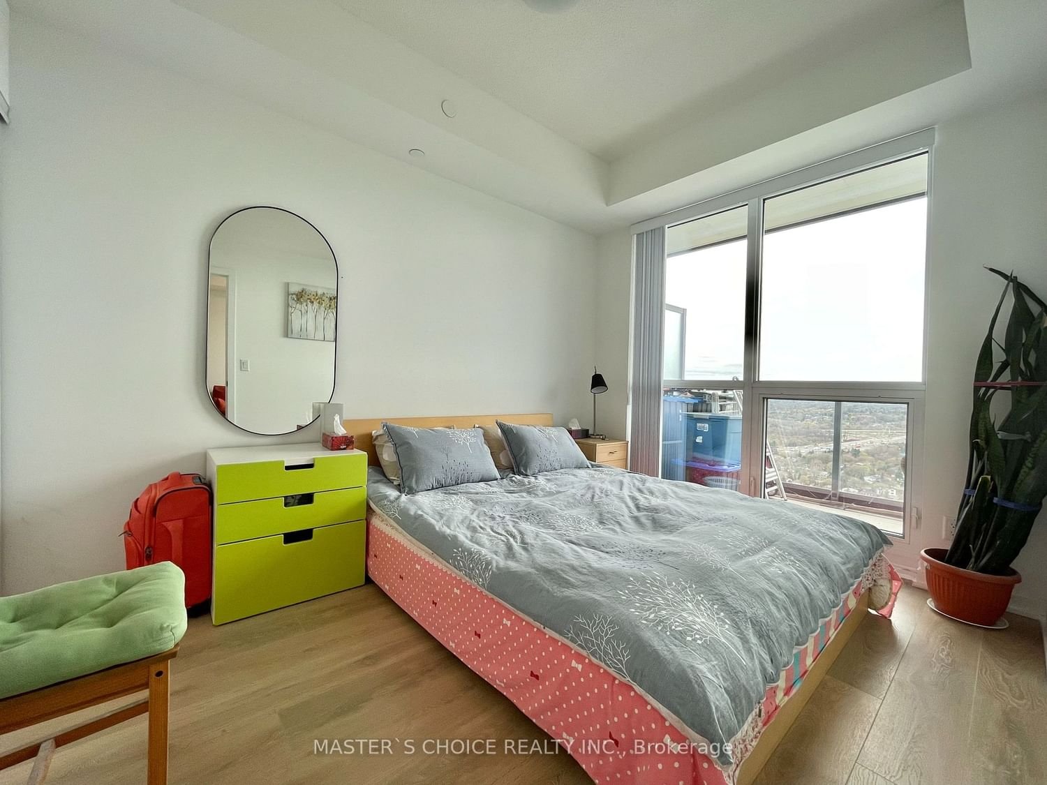 32 Forest Manor Rd, unit 2501 for rent - image #8