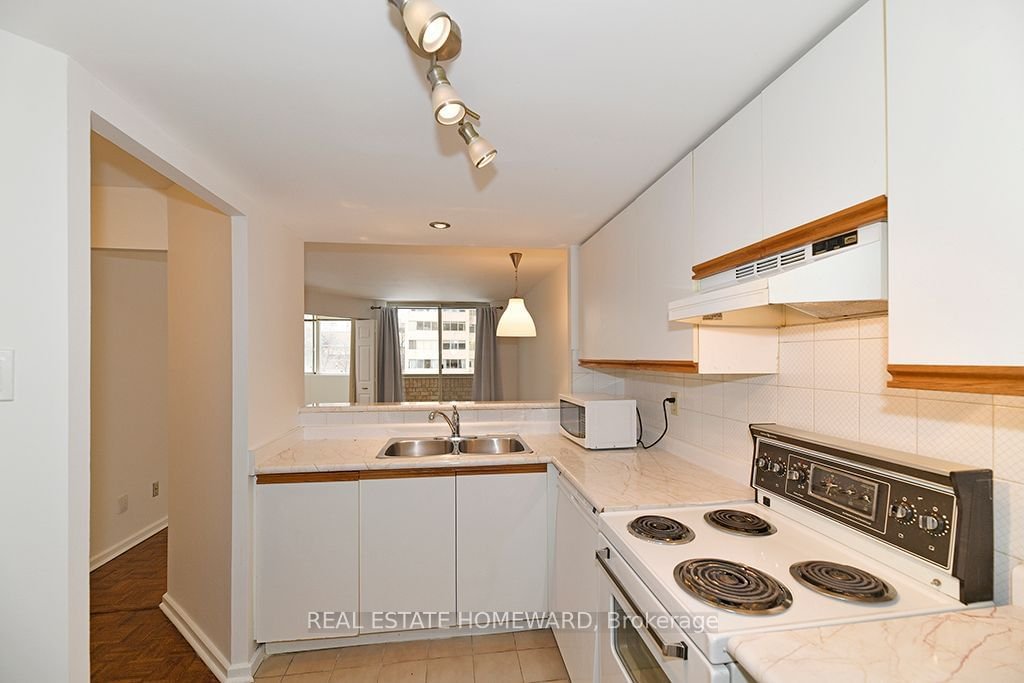 60 Homewood Ave, unit 301 for sale - image #15