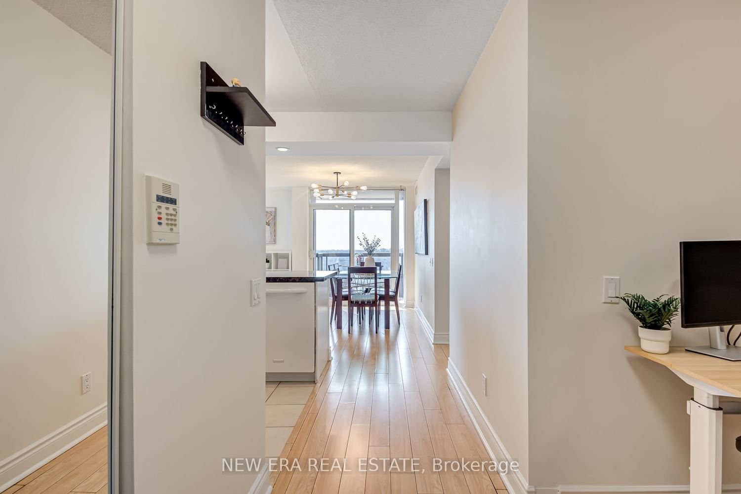5 Northtown Way, unit 1102 for sale - image #5