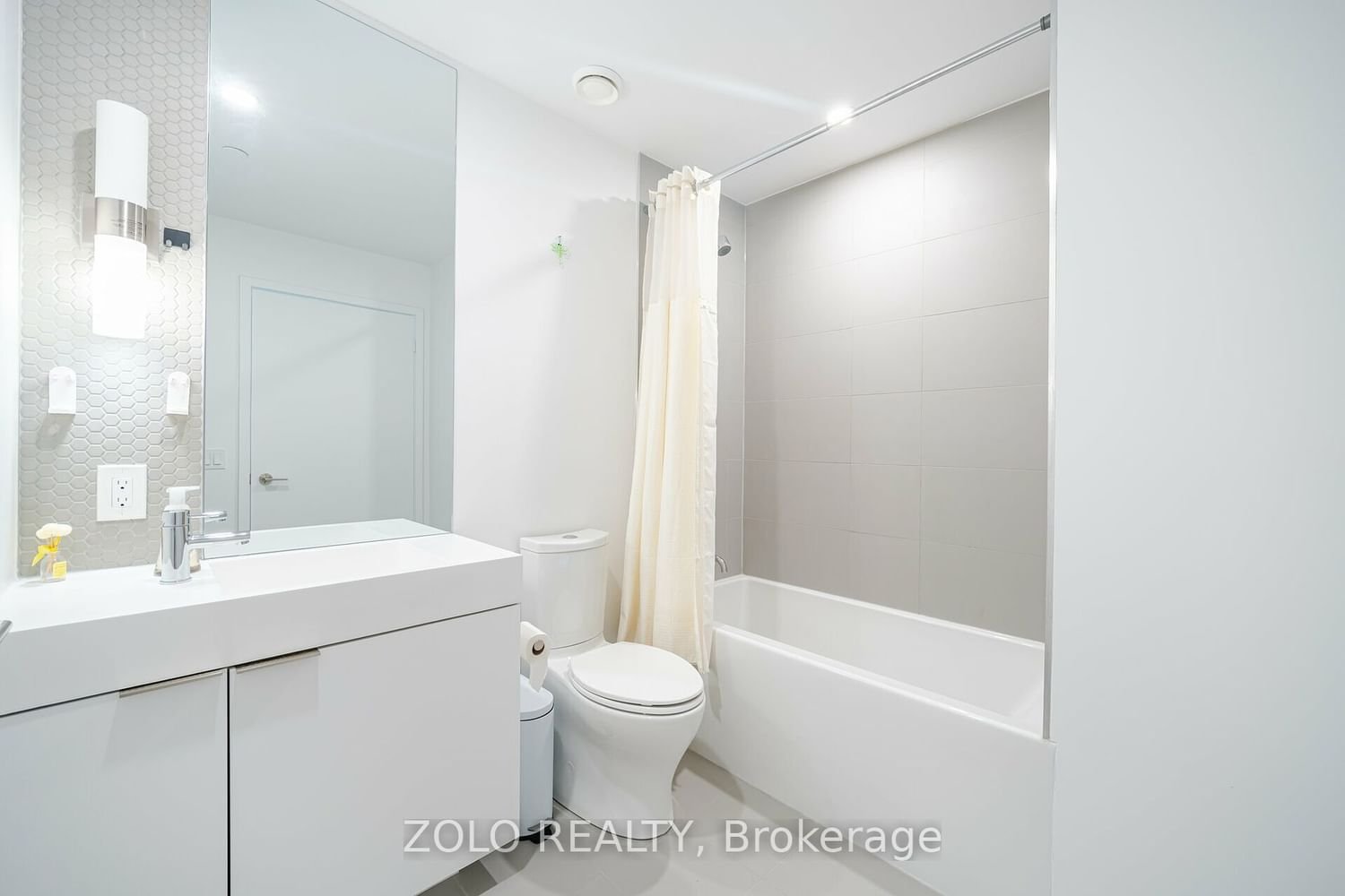 33 Helendale Ave, unit 3104 for sale - image #17