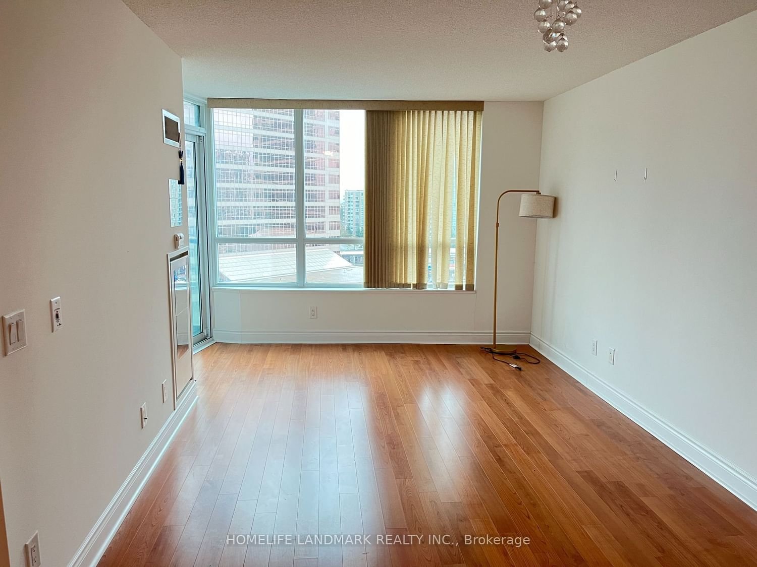 25 Greenview Ave, unit 1123 for rent - image #2