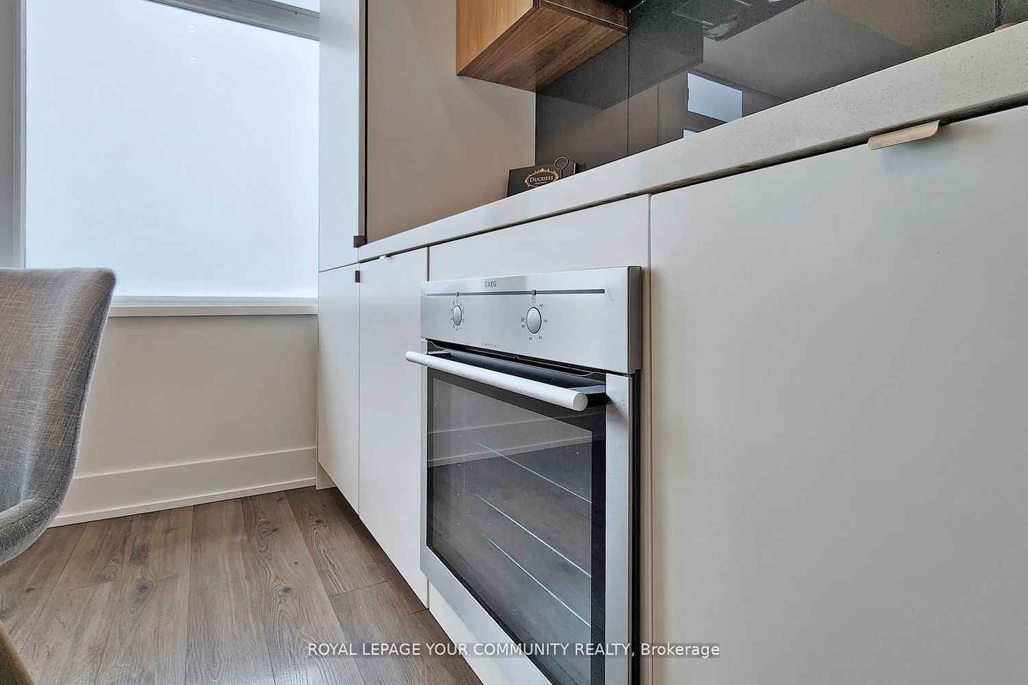 111 St Clair Ave W, unit 1828 for rent - image #16