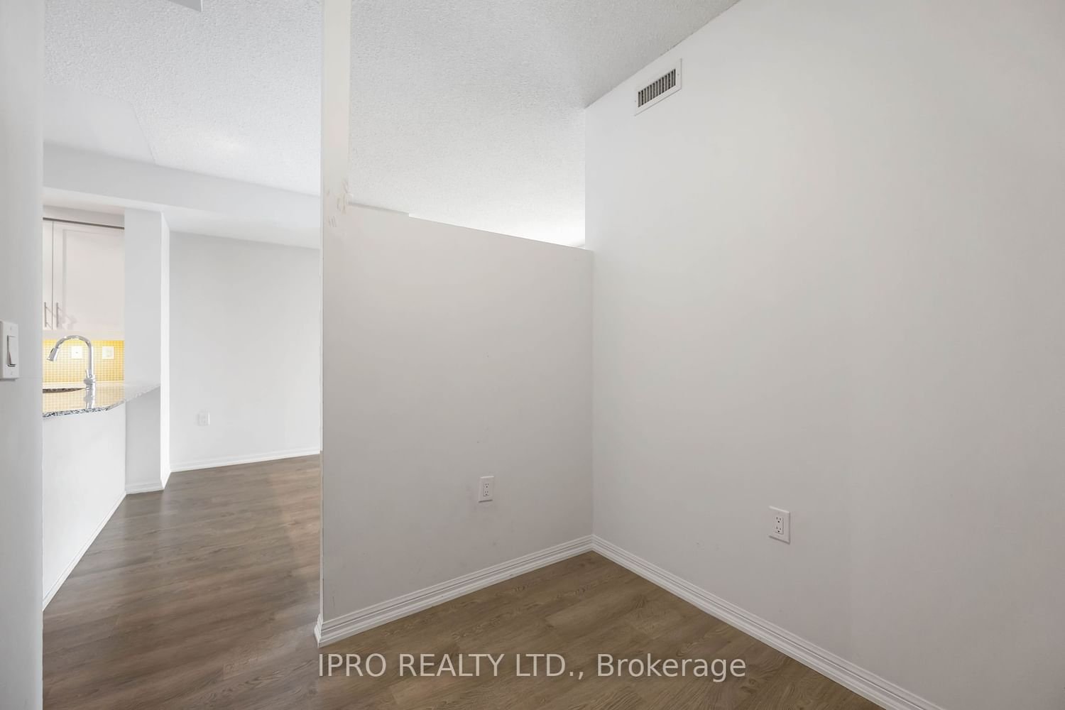 125 Western Battery Rd, unit 2514 for rent - image #16