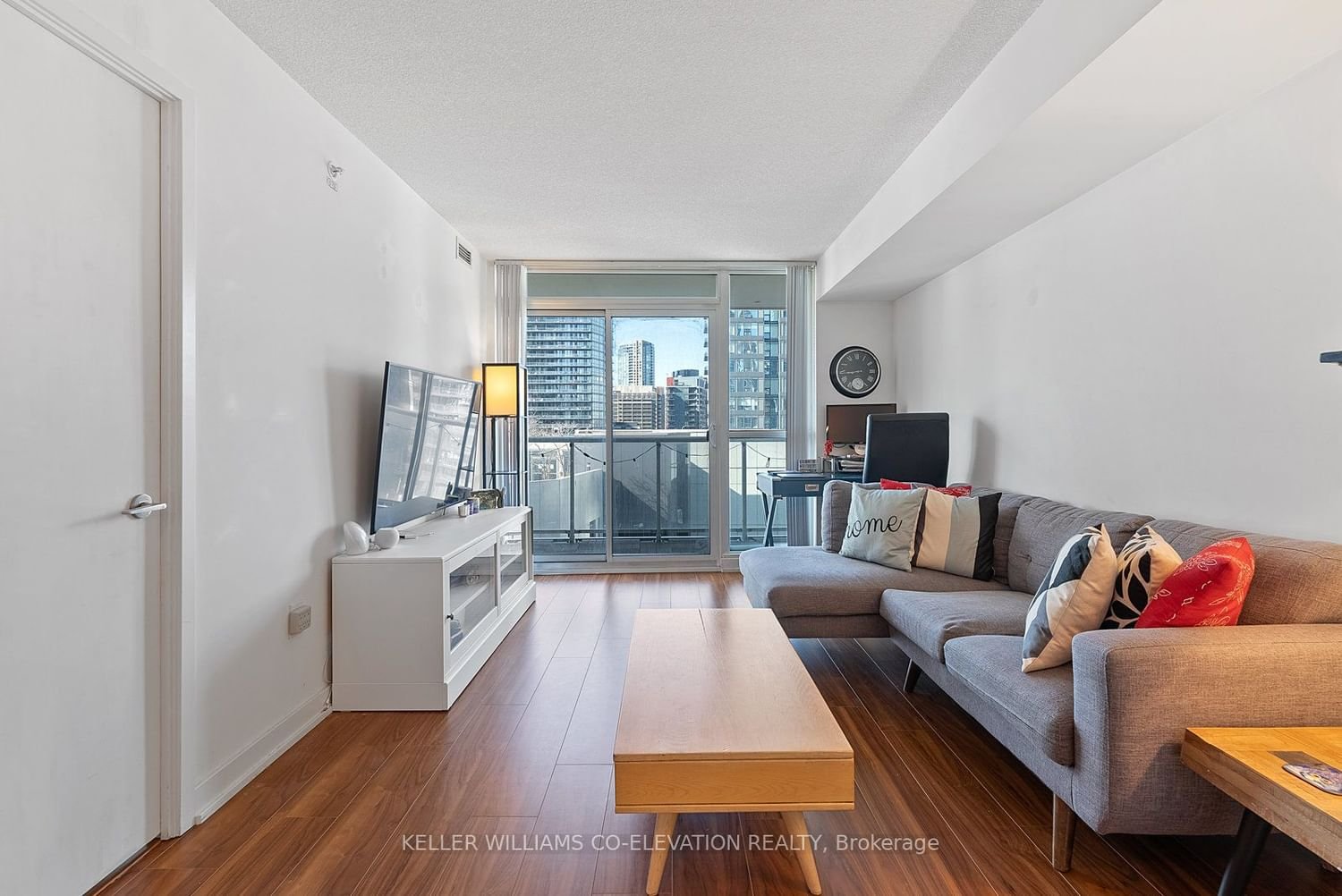 75 Queens Wharf Rd, unit 812 for sale - image #10