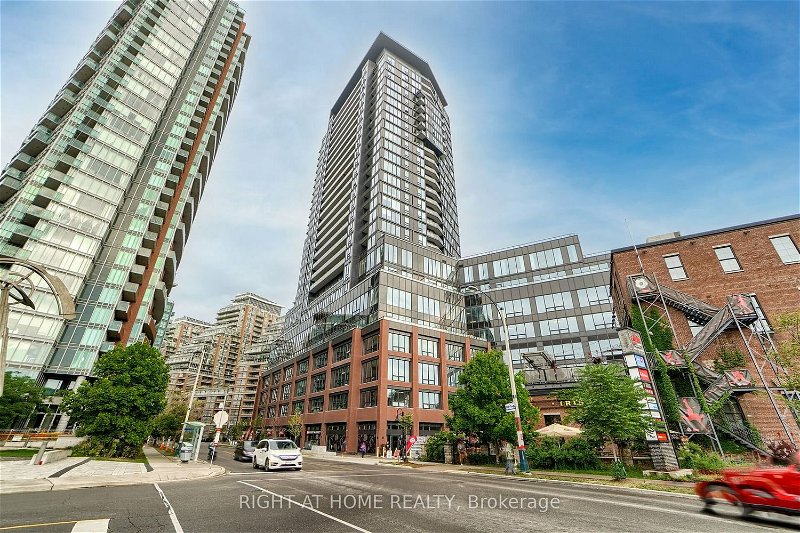 135 East Liberty St, unit 1309 for rent - image #1