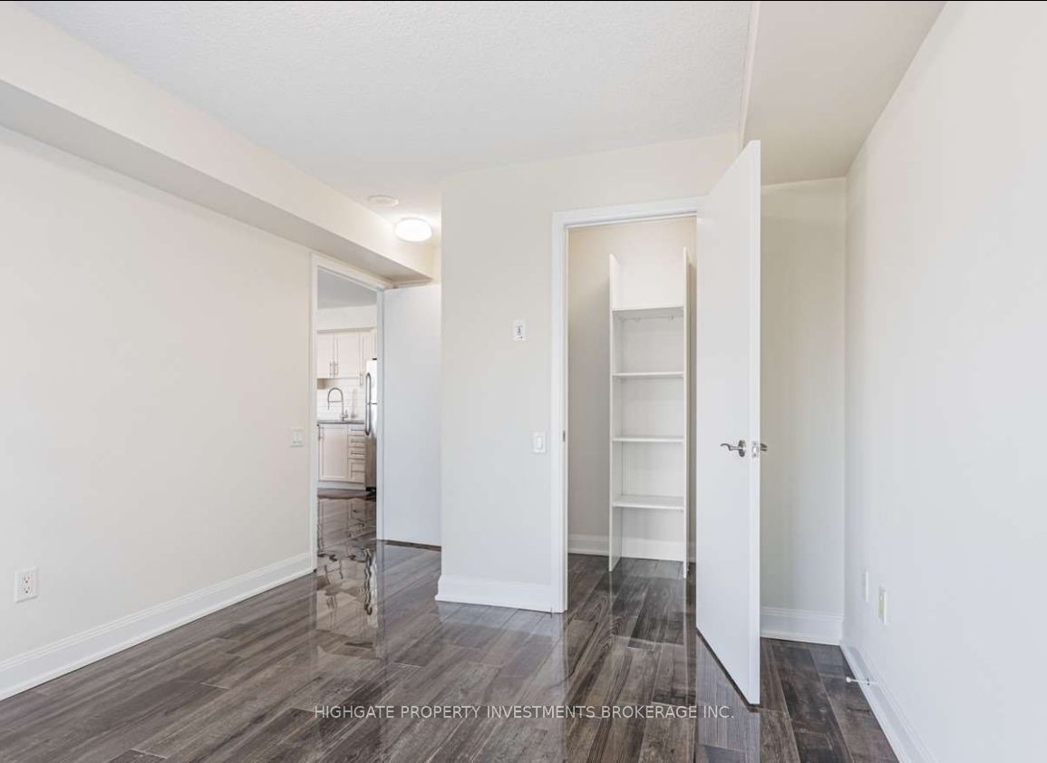 2191 Yonge St, unit 2111 for sale - image #17