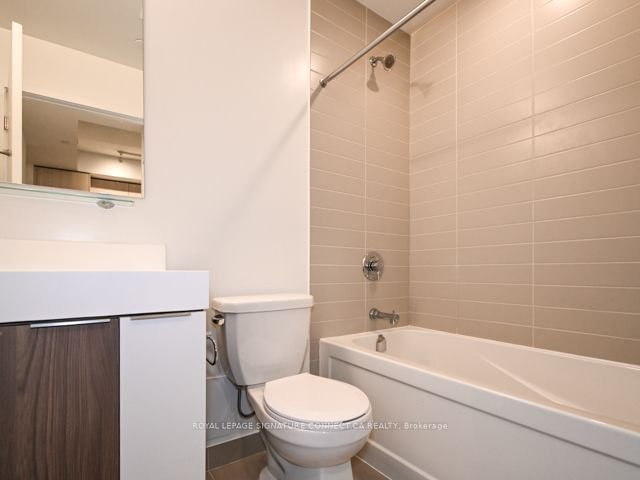 20 Tubman Ave, unit 517 for rent - image #10