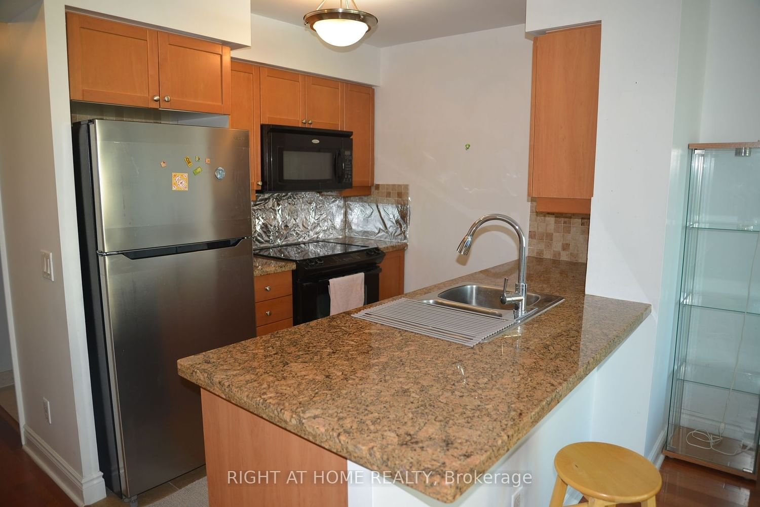 25 Greenview Ave, unit 1922 for rent - image #14