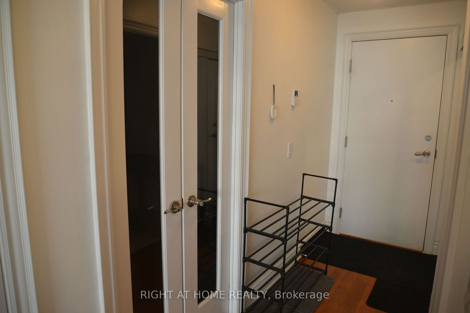 25 Greenview Ave, unit 1922 for rent - image #16