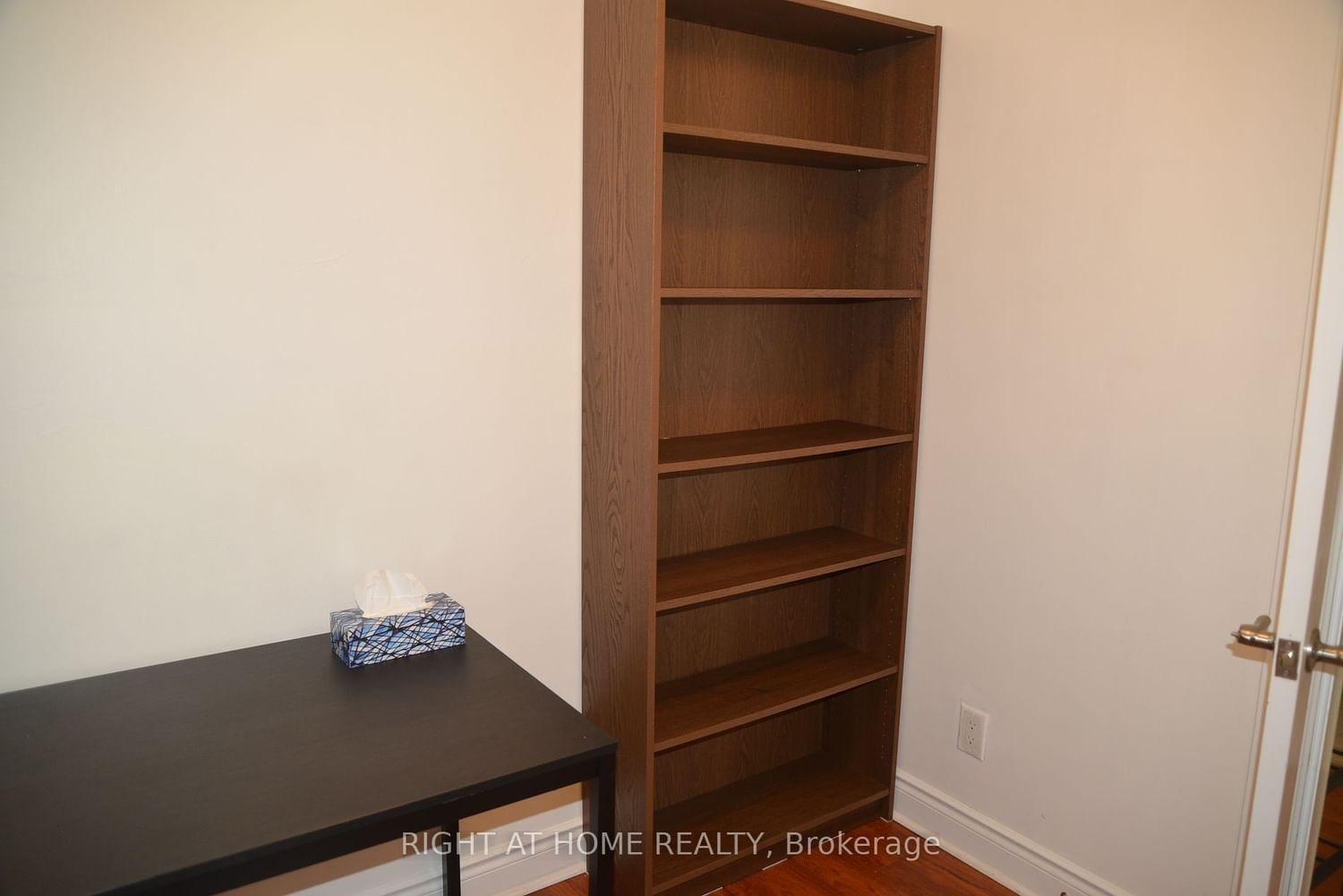 25 Greenview Ave, unit 1922 for rent - image #21
