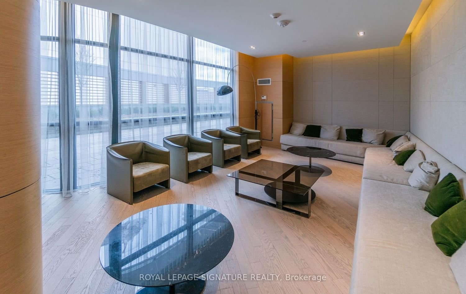 99 The Donway W, unit 227 for sale - image #39