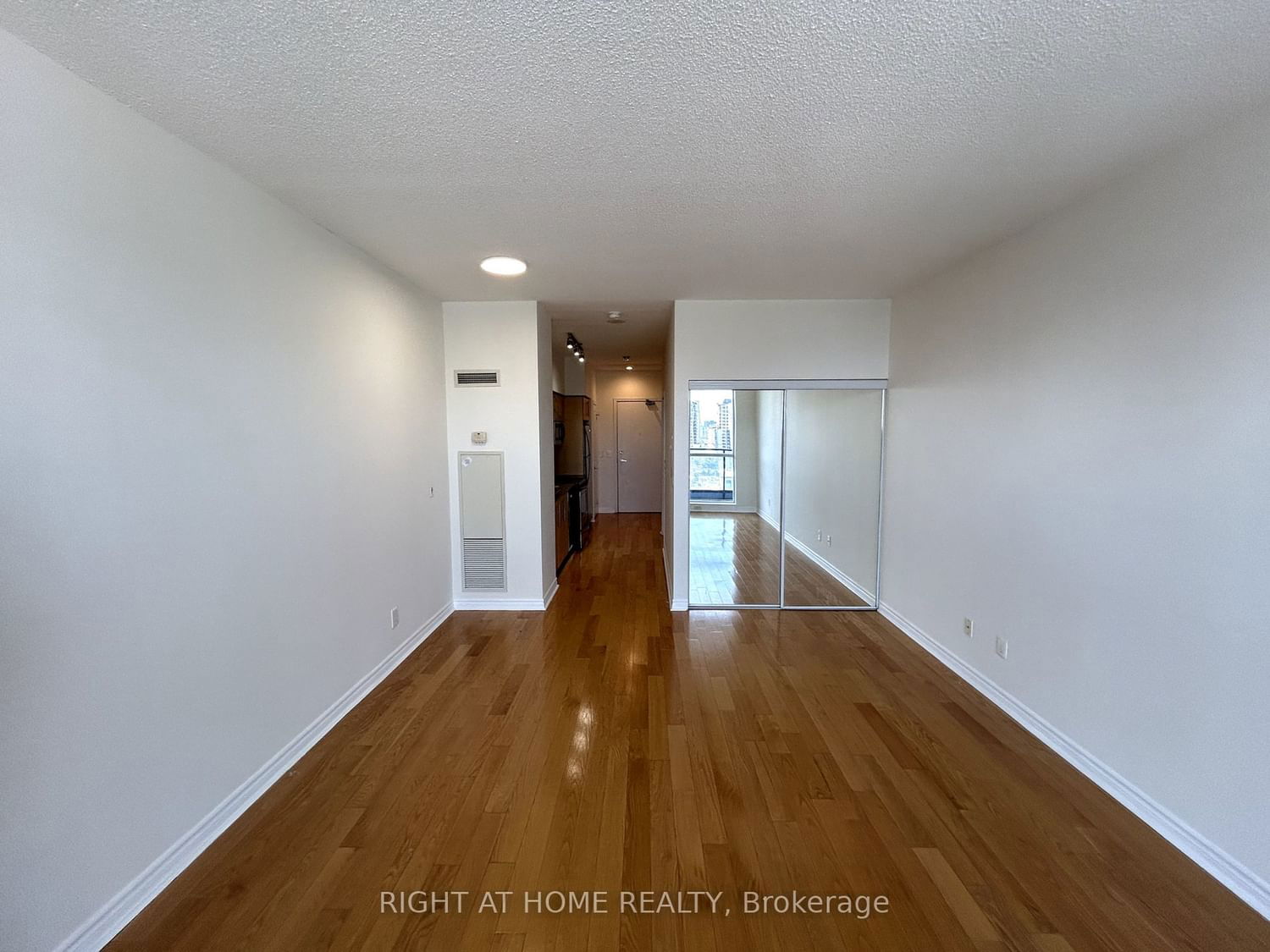 2885 Bayview Ave, unit 1103 for rent - image #7