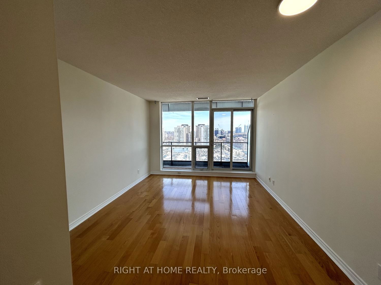 2885 Bayview Ave, unit 1103 for rent - image #8