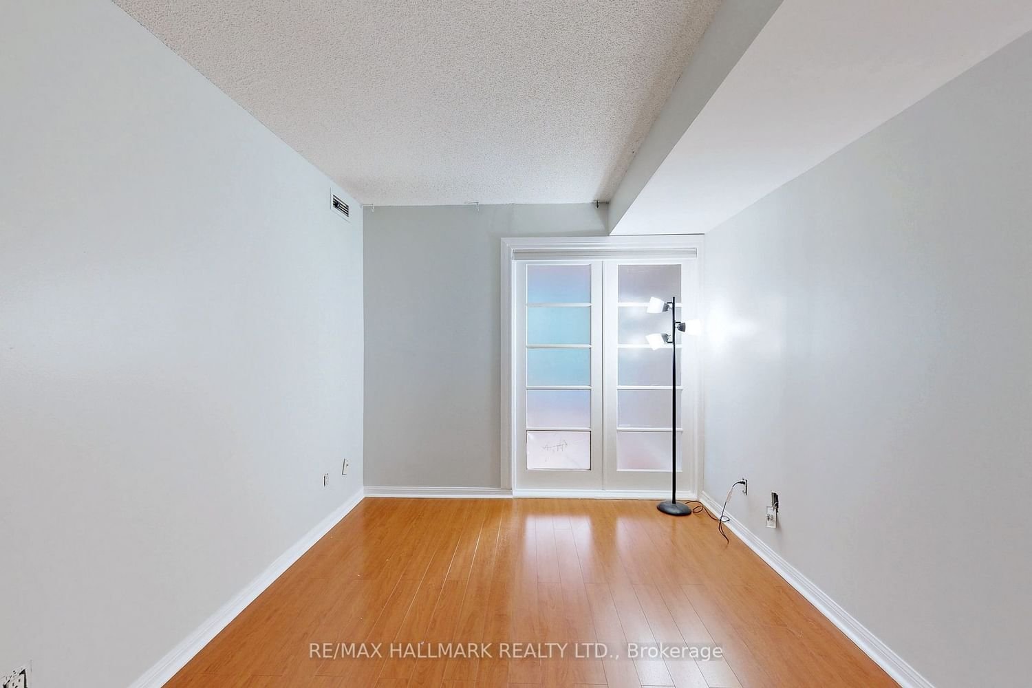1029 King St W, unit 413 for rent - image #20
