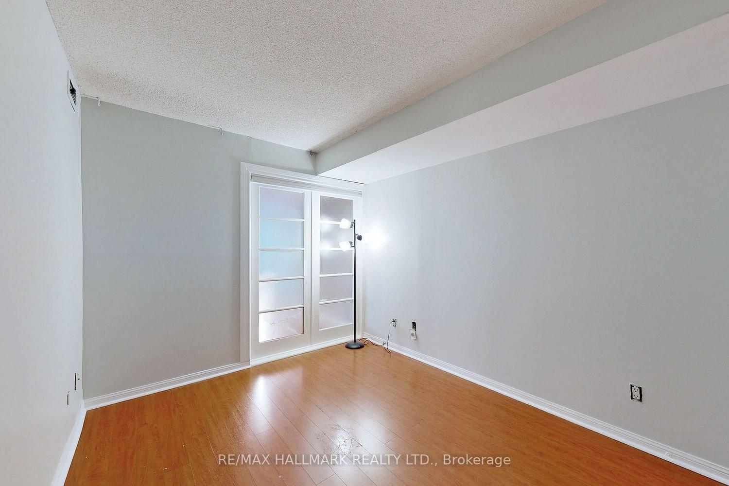 1029 King St W, unit 413 for rent - image #21