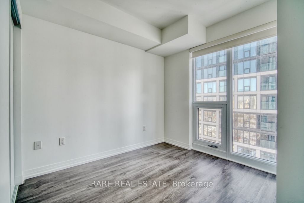 251 Jarvis St, unit 3604 for rent - image #2