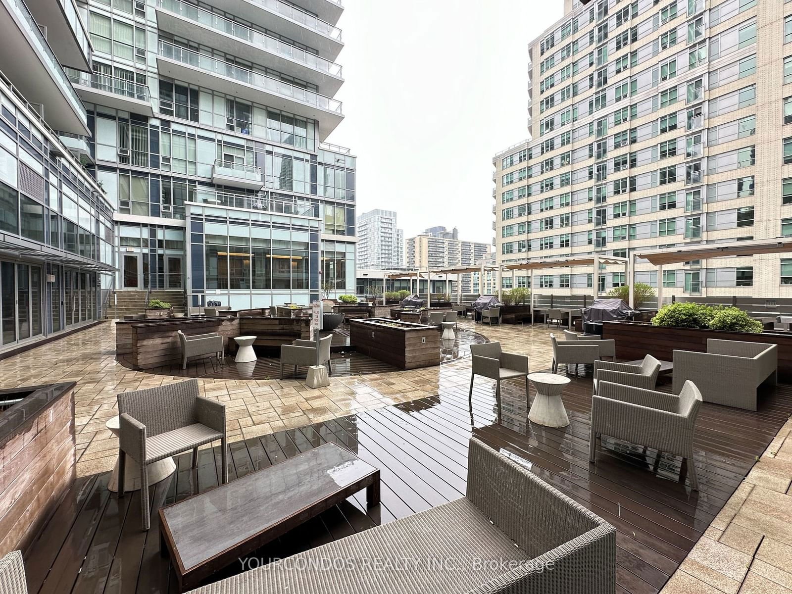 98 Lillian St, unit 420 for sale - image #28