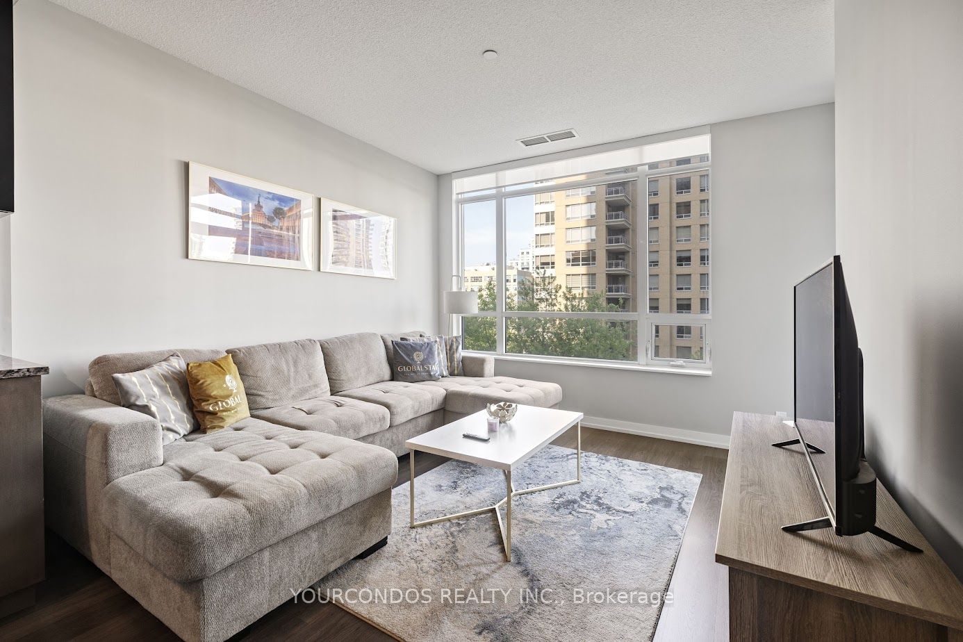 98 Lillian St, unit 420 for sale - image #6