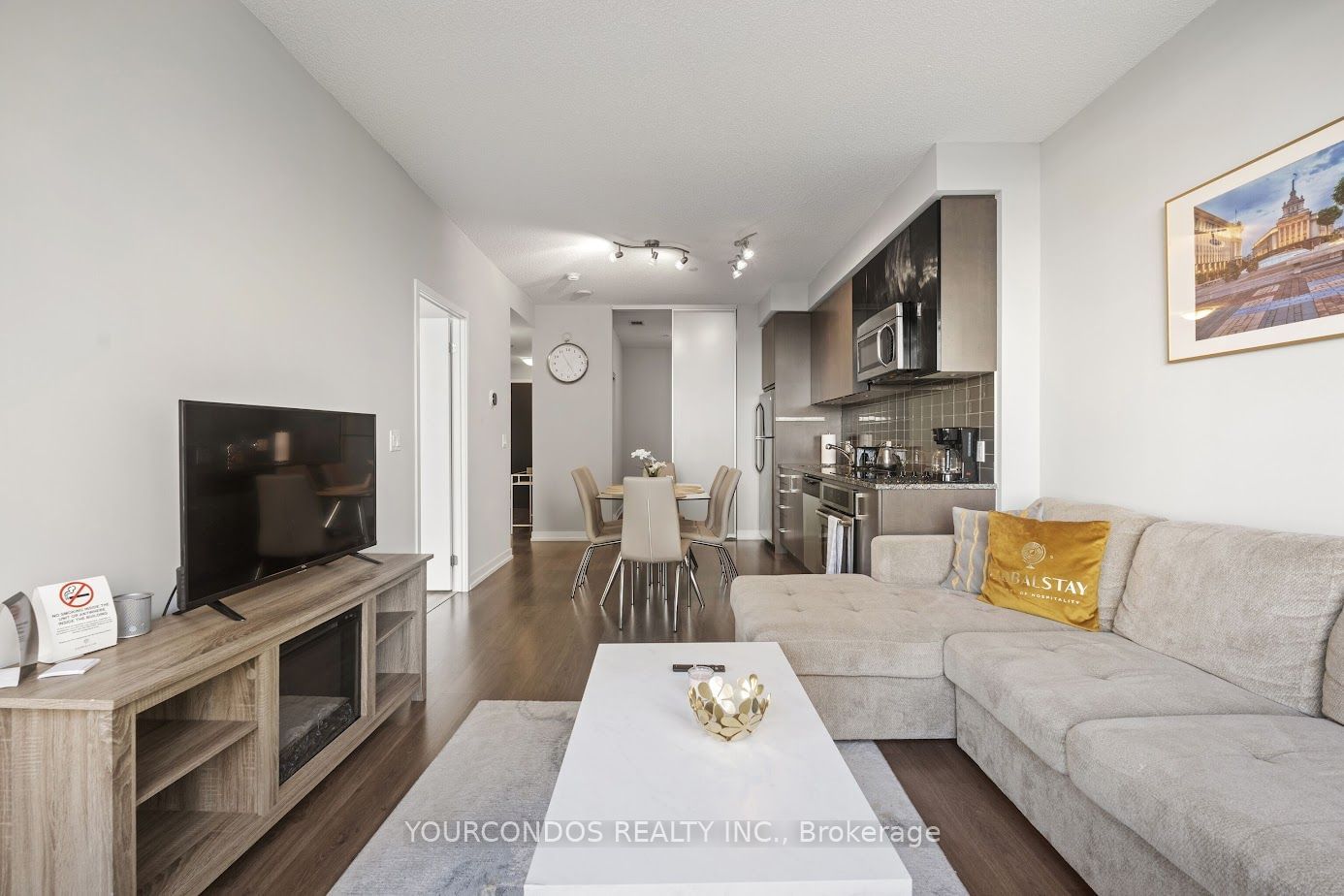 98 Lillian St, unit 420 for sale - image #9