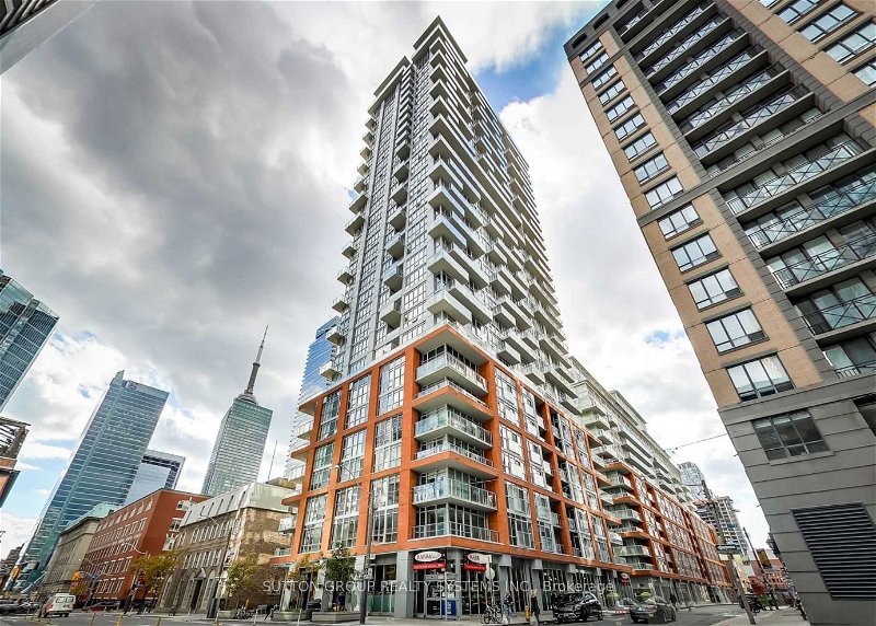 126 Simcoe St, unit 1009 for rent - image #1