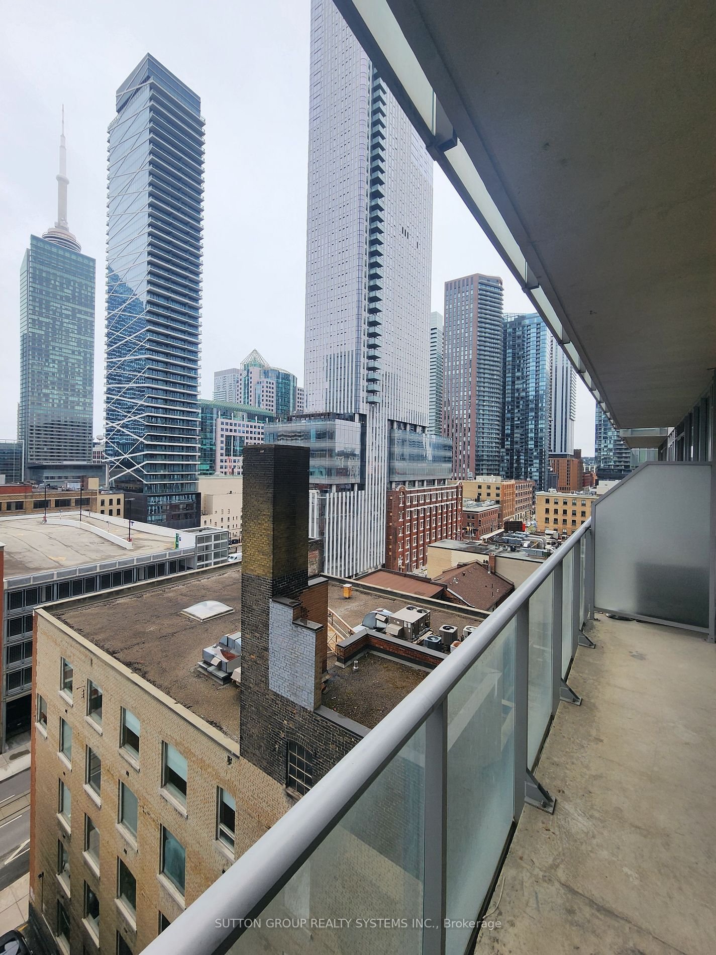 126 Simcoe St, unit 1009 for rent - image #11