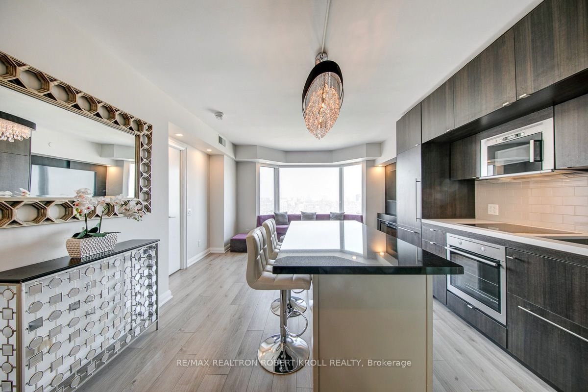 155 Yorkville Ave, unit 2818 for sale - image #11