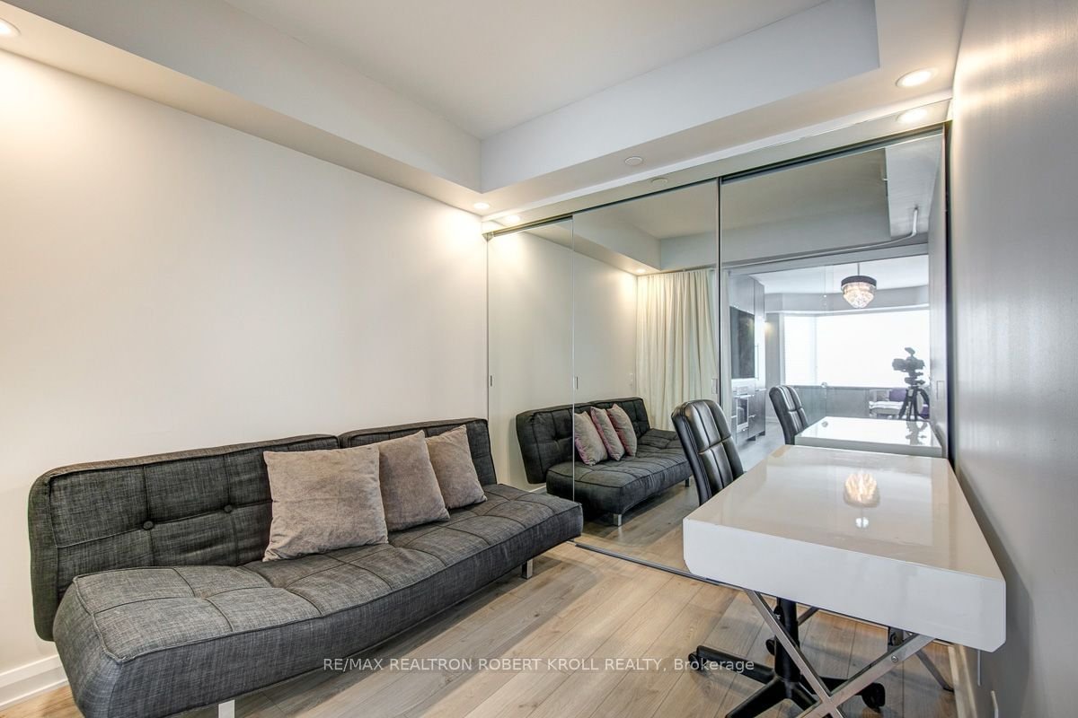 155 Yorkville Ave, unit 2818 for sale - image #15