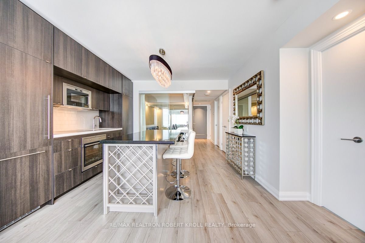155 Yorkville Ave, unit 2818 for sale - image #9