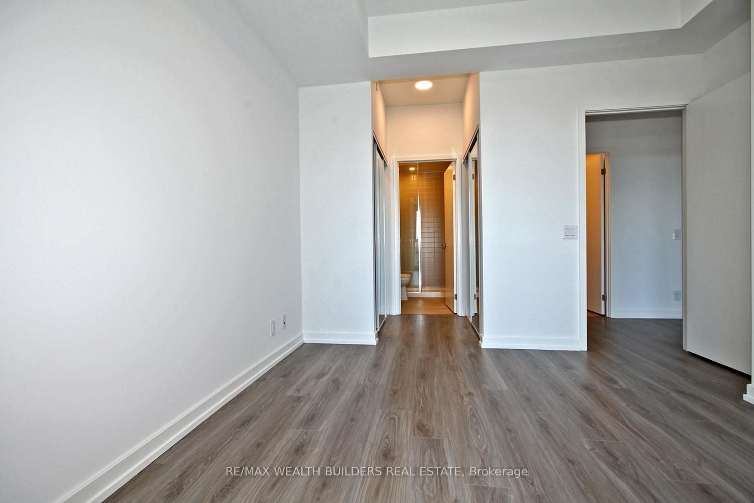 20 Tubman Ave, unit 502 for rent - image #19