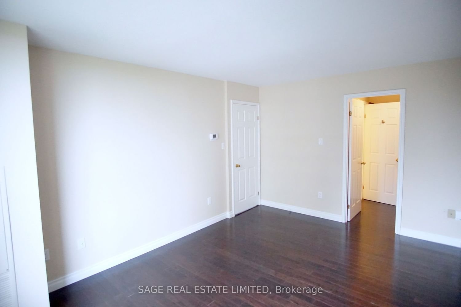 47 St Clair Ave W, unit 801 for rent - image #17