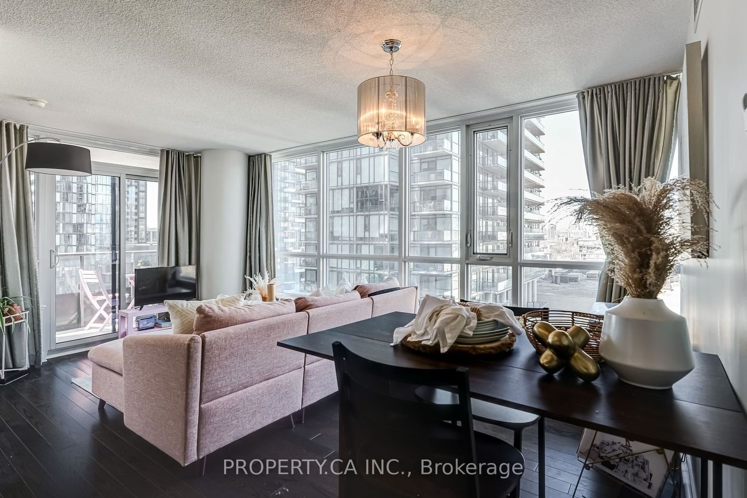 295 Adelaide St W, unit 1402 for sale - image #4