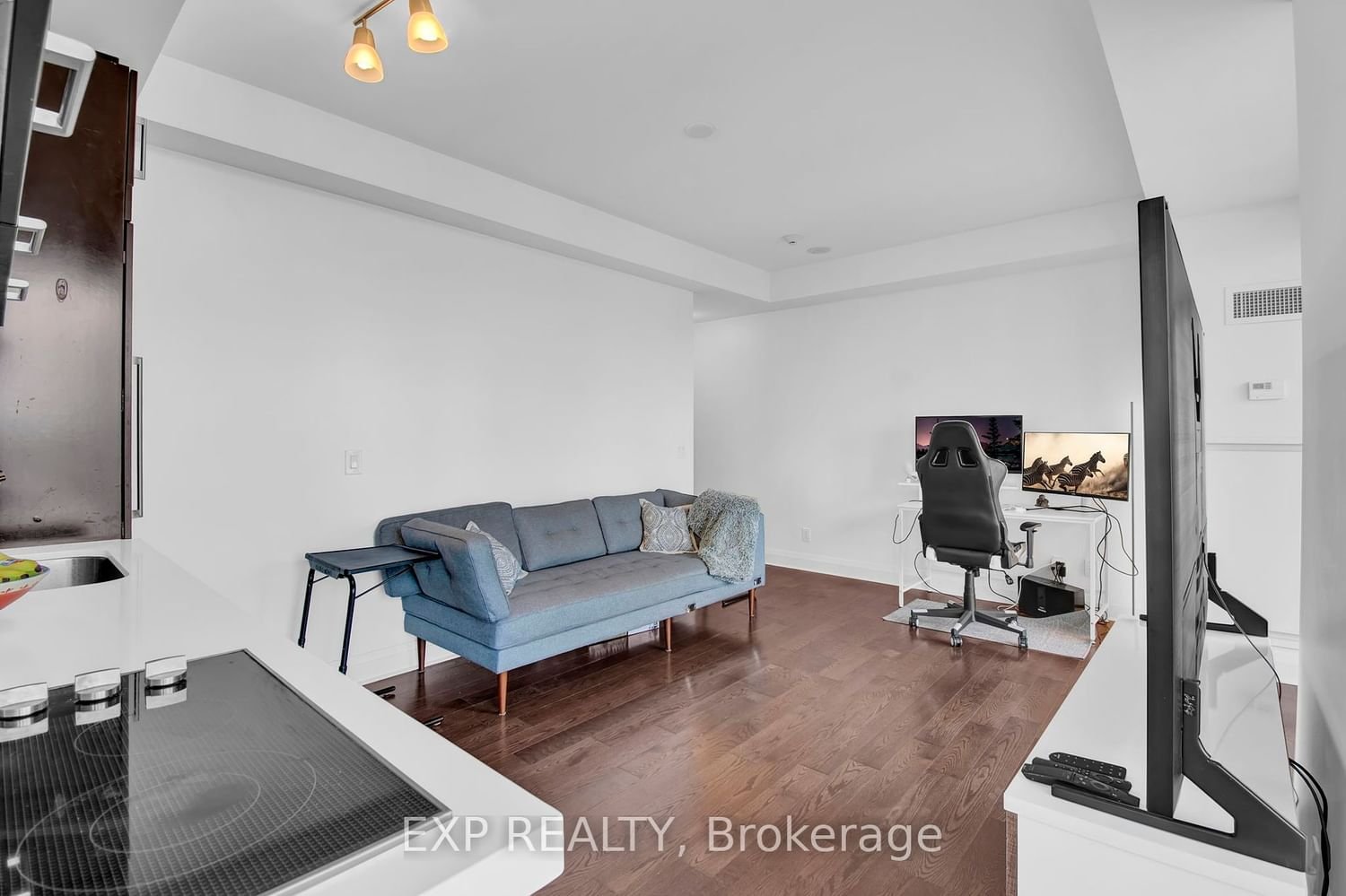 65 St Mary St E, unit 2709 for rent - image #7