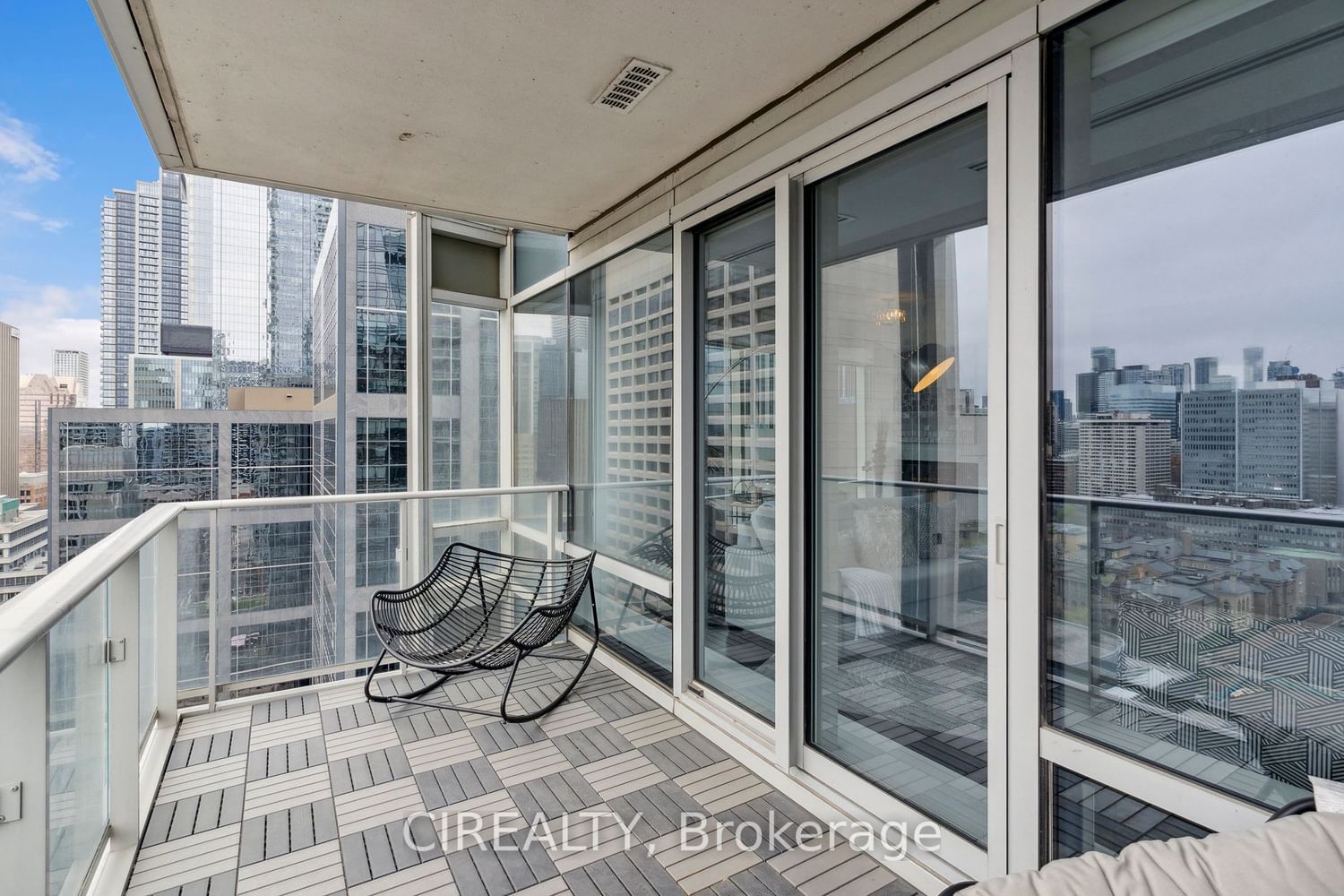 180 University Ave, unit 2506 for sale - image #32