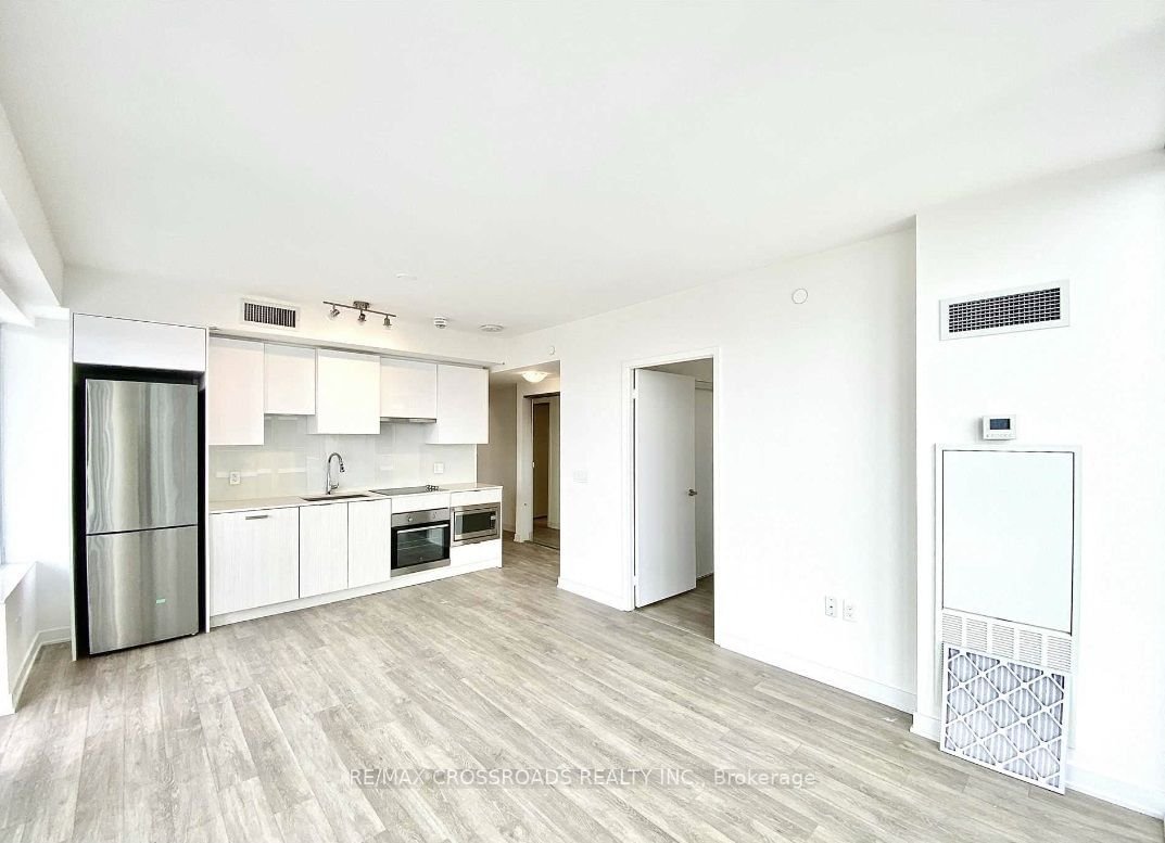 195 Redpath Ave, unit 1703 for rent - image #2