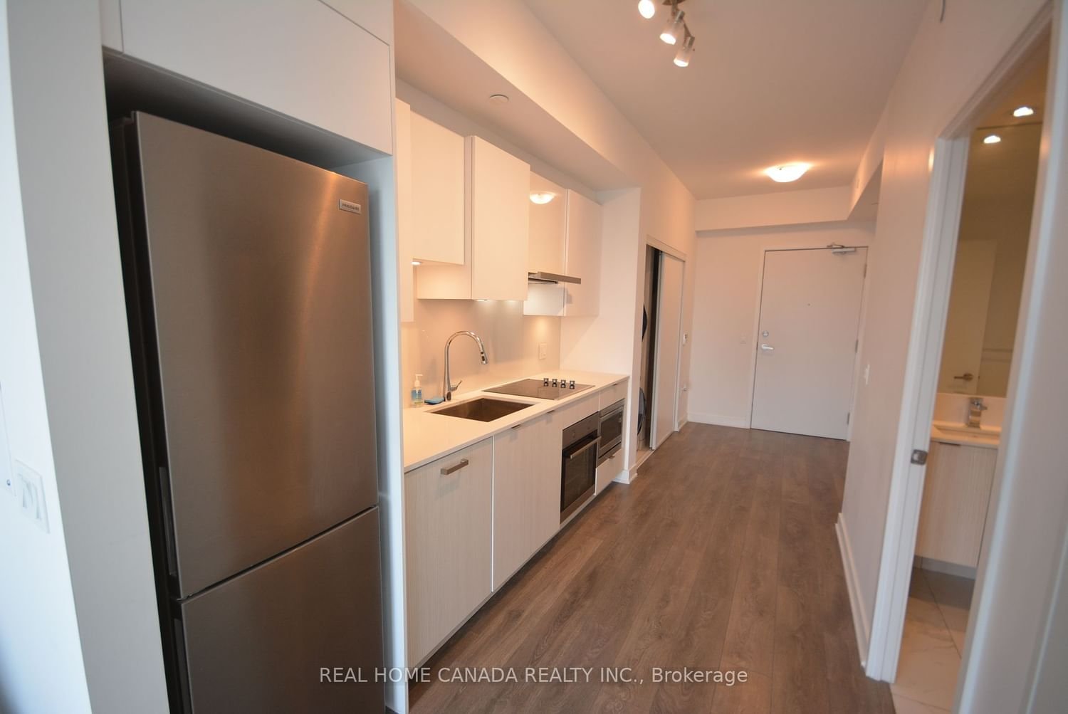 195 Redpath Ave, unit Lph07 for rent - image #20