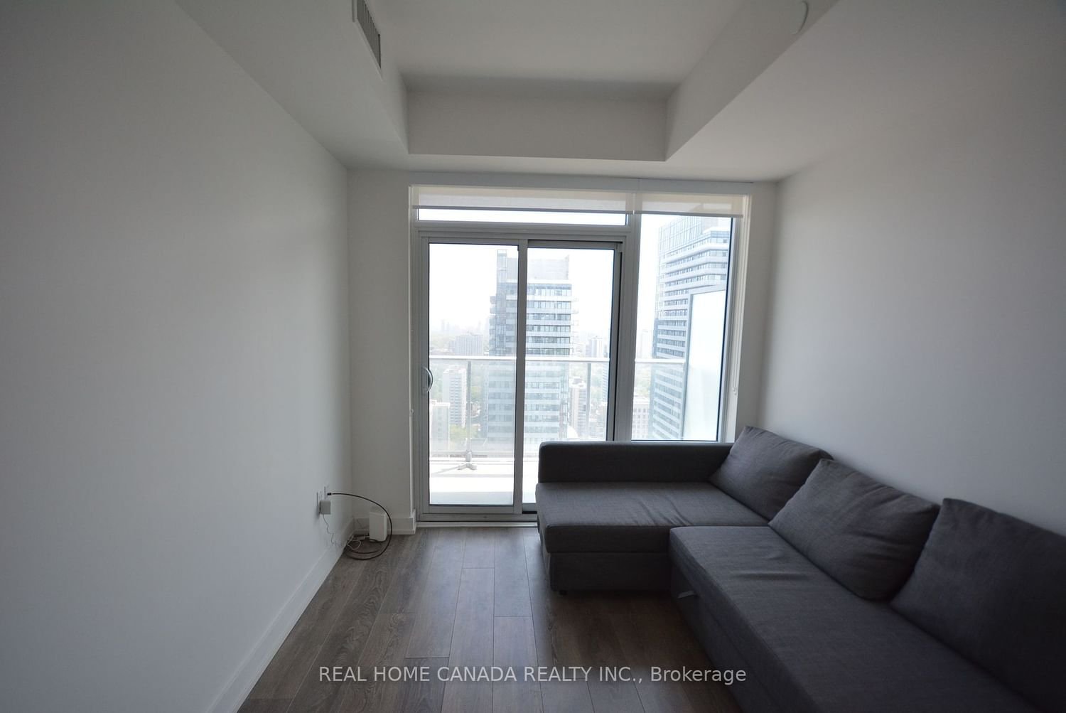 195 Redpath Ave, unit Lph07 for rent - image #6