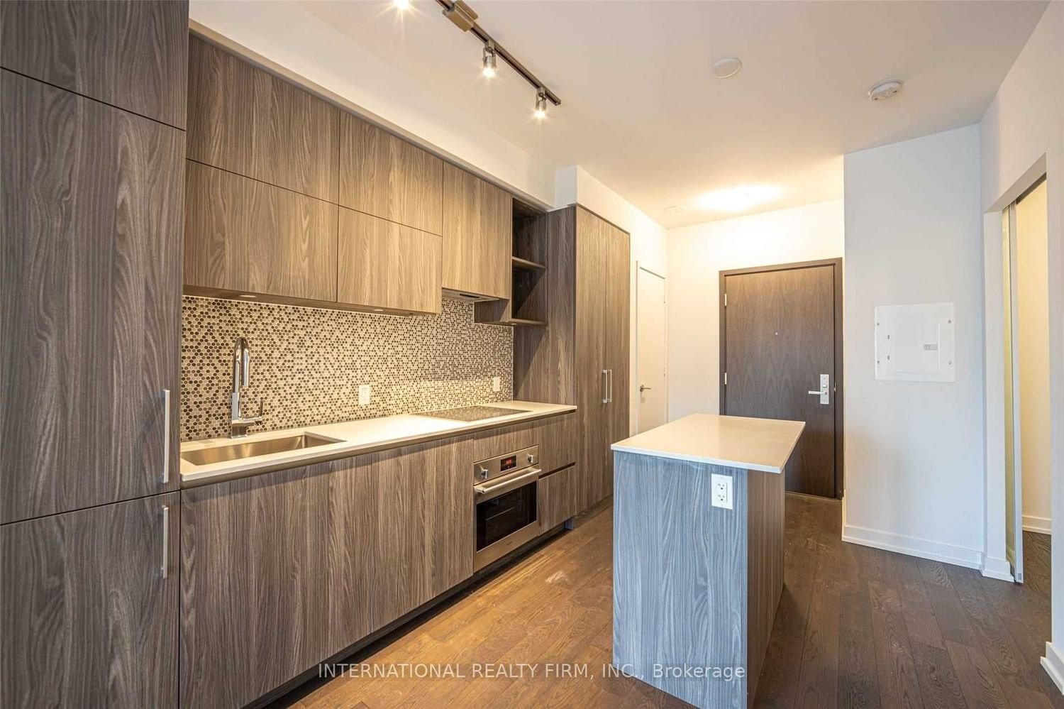 1 Yorkville Ave, unit 4212 for rent - image #12