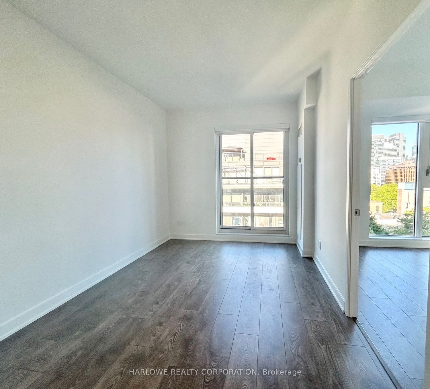 543 Richmond St W, unit 710 for sale - image #3