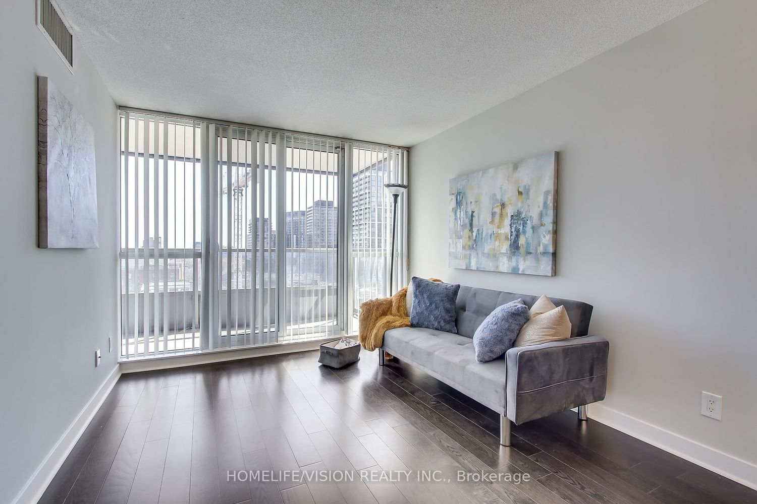 320 Richmond St E, unit 1121 for sale