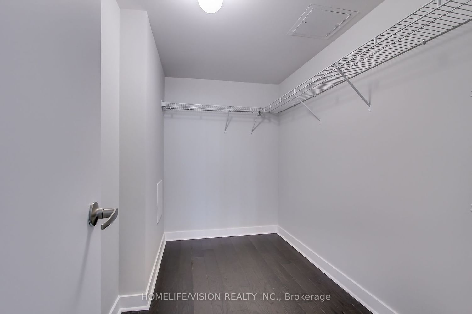 320 Richmond St E, unit 1121 for sale