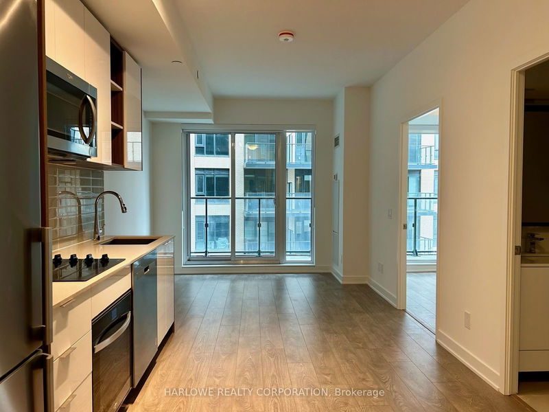 543 Richmond St W, unit 923 for sale - image #1