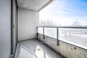 18 Valley Woods Rd, unit 404 for sale - image #21