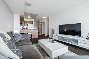 18 Valley Woods Rd, unit 404 for sale - image #5